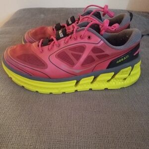 Hoka sneakers women size 8